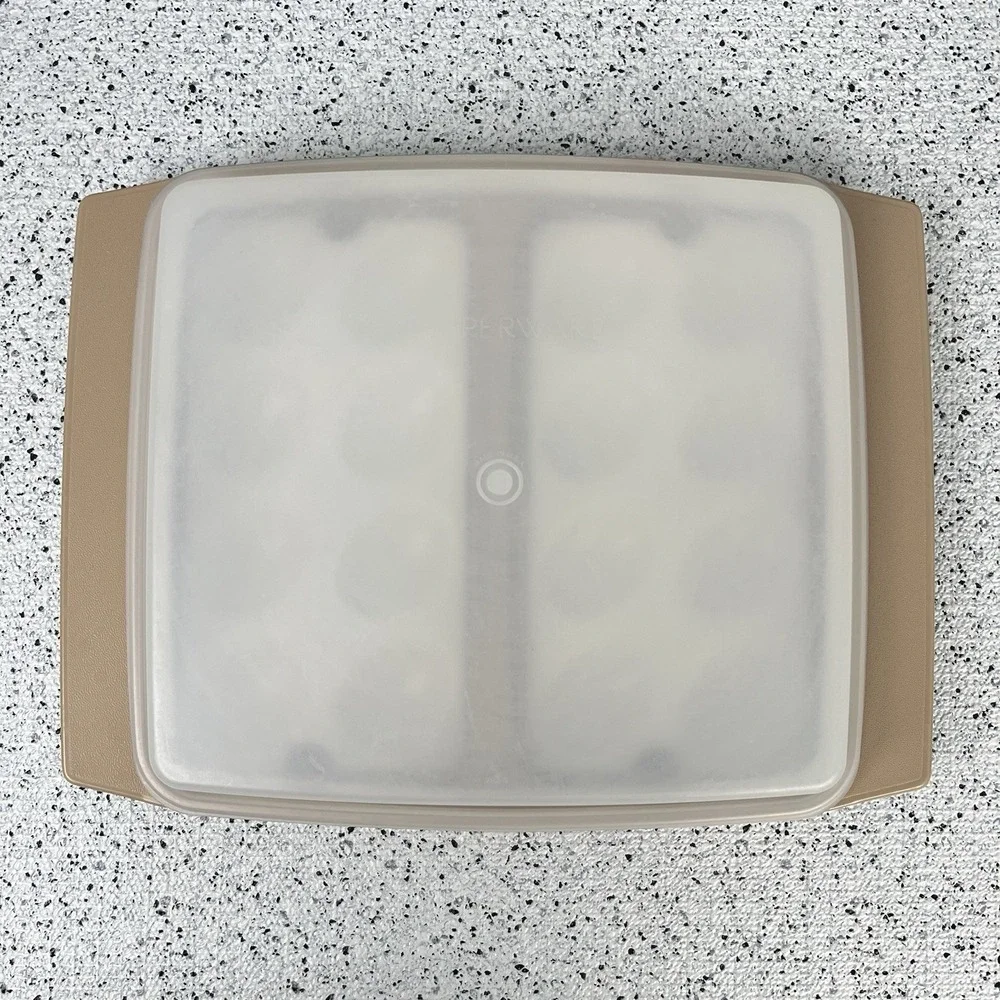 Tupperware Deviled Egg‎ Keeper Carrier Storage Tan Vintage USA 4 pc Trays & Lid